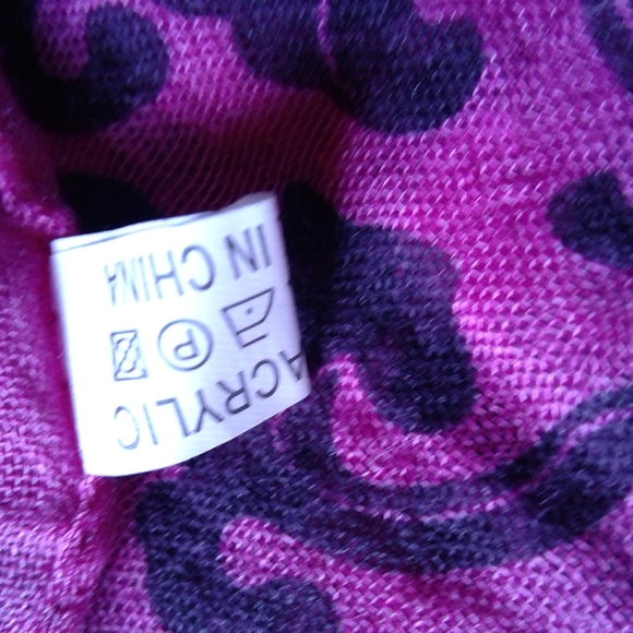 Ladies oversized scarf - Picture 2 of 7